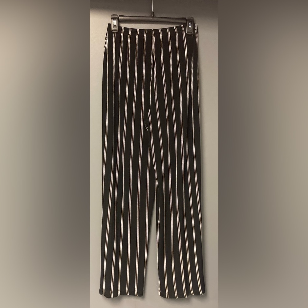 💛TODAY***$15***Vintage Citiknits elastic waist black&white striped palazzo pant - Picture 7 of 7